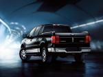 Lincoln Mark LT 2005 года